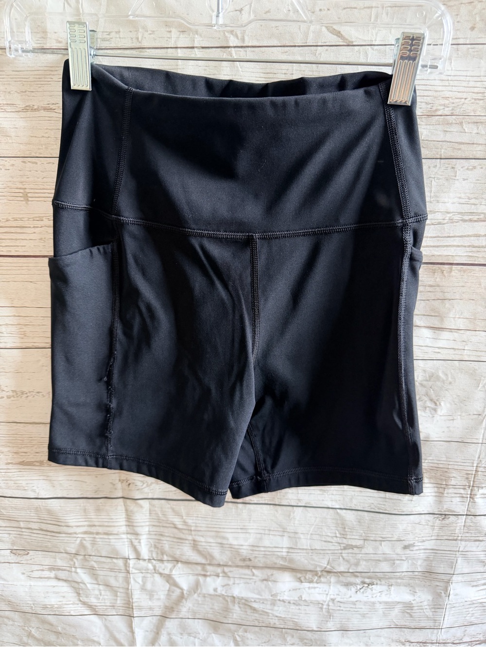 CRZ YOGA Black High-Rise Bike Shorts with Side Pocket